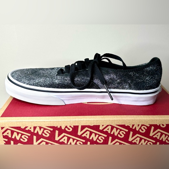 Vans Classic Black Silver Glitter Lace-Up Sneakers Women’s 8.5 / Men’s 7 – NWOT - Picture 6 of 9